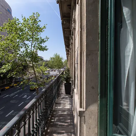 Izaila Plaza Catalunya 4*