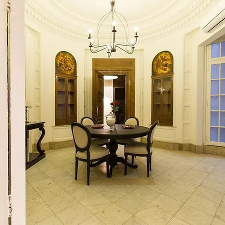 Izaila Plaza Catalunya Guest house