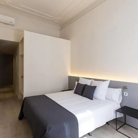 Gæstehus Izaila Plaza Catalunya 3*